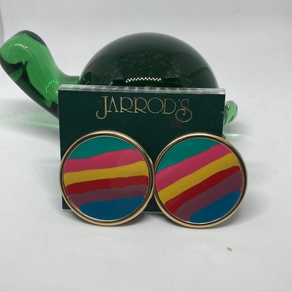 Jarrod’s Fashion Round Earrings - Picture 5 of 5